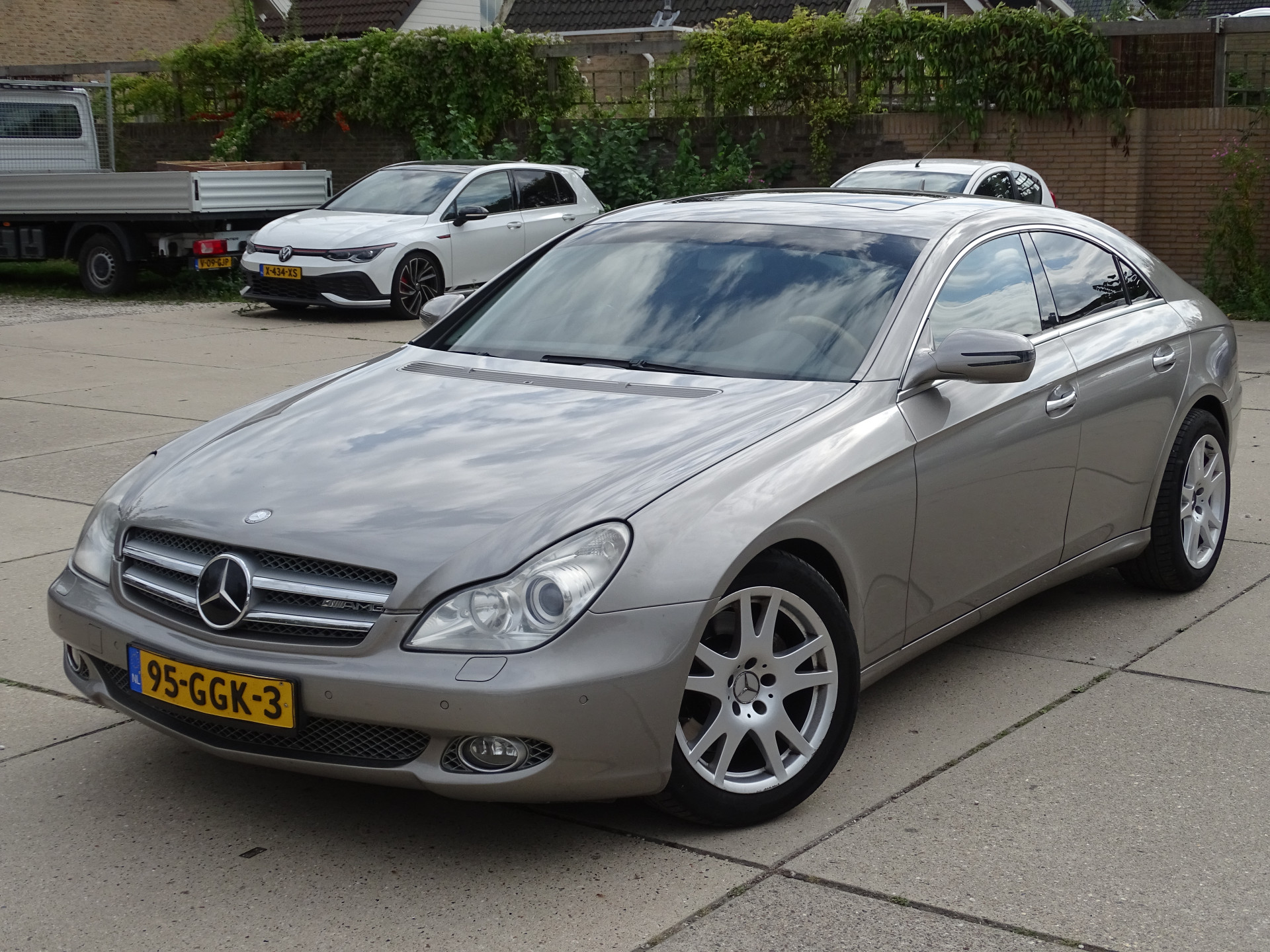 Mercedes-Benz CLS 350 CGI Prestige Plus 48525208-0.jpg | Eltingvans.nl